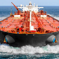 El país que más coches eléctricos tiene en el mundo está acumulando petróleo como si no hubiese un mañana, y hay varias teorías que lo explican 