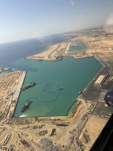 Goc8khbw8aauf8b
