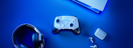 Razer Wolverine V2 Pro.