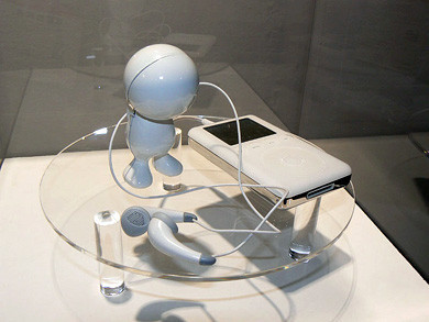 Mu-Bot, accesorio de Sega para el iPod