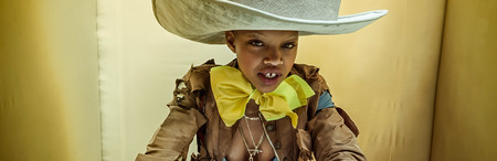 Calendario Pirelli 2018: Tim Walker reinterpreta el cuento de 'Alicia en el País de las Maravillas'