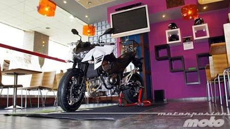 Presentacion Kawa Z800