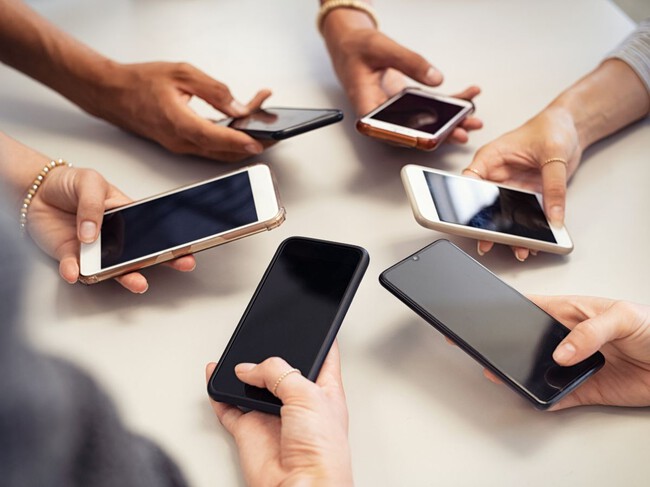 The CIU alerta sobre impacto sistémico por el lento registro de celulares: millones de líneas siguen sin vincularse a la CURP