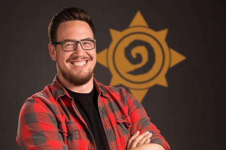 El director de Hearthstone anuncia su salida de Blizzard para unirse a una nueva compañía
