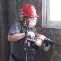 Ángeles, albañila a los 52 años: “Dicen que las mujeres venimos a quitarles el trabajo, pero hay trabajo para todos” 