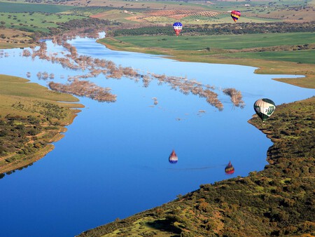 Globos Sobre El Embalse De Alqueva C Visit Alentejo