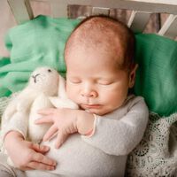 111 nombres elegantes y únicos de niña y niño para tu bebé 