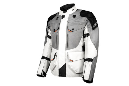 Hevik Lanza su Titanium, una chaqueta cuatro estaciones con mucha evolución a sus espaldas