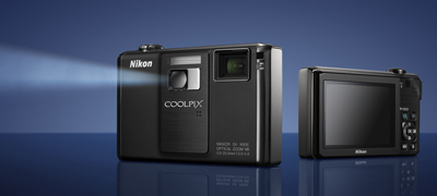 Nikon Coolpix S1000pj, una compacta con ¡videoproyector!