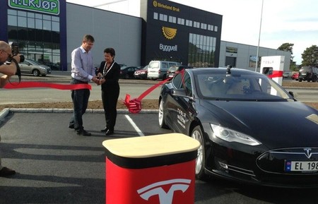 Tesla Supercharger Norway