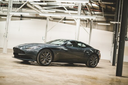 Aston Martin Db11 Classic Driver