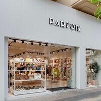 Parfois rebaja uno de sus vestidos mas favorecedores para los eventos: cuesta menos de 15 euros y ya supera a Zara 