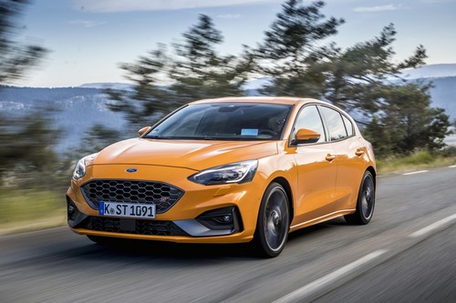 Manejamos el Ford Focus ST 2020, un hot-hatch fiel a la caja manual y al autoblocante mecánico
