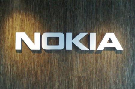Nokia vende 7,4 millones de Lumias y mejora sus cifras gradualmente