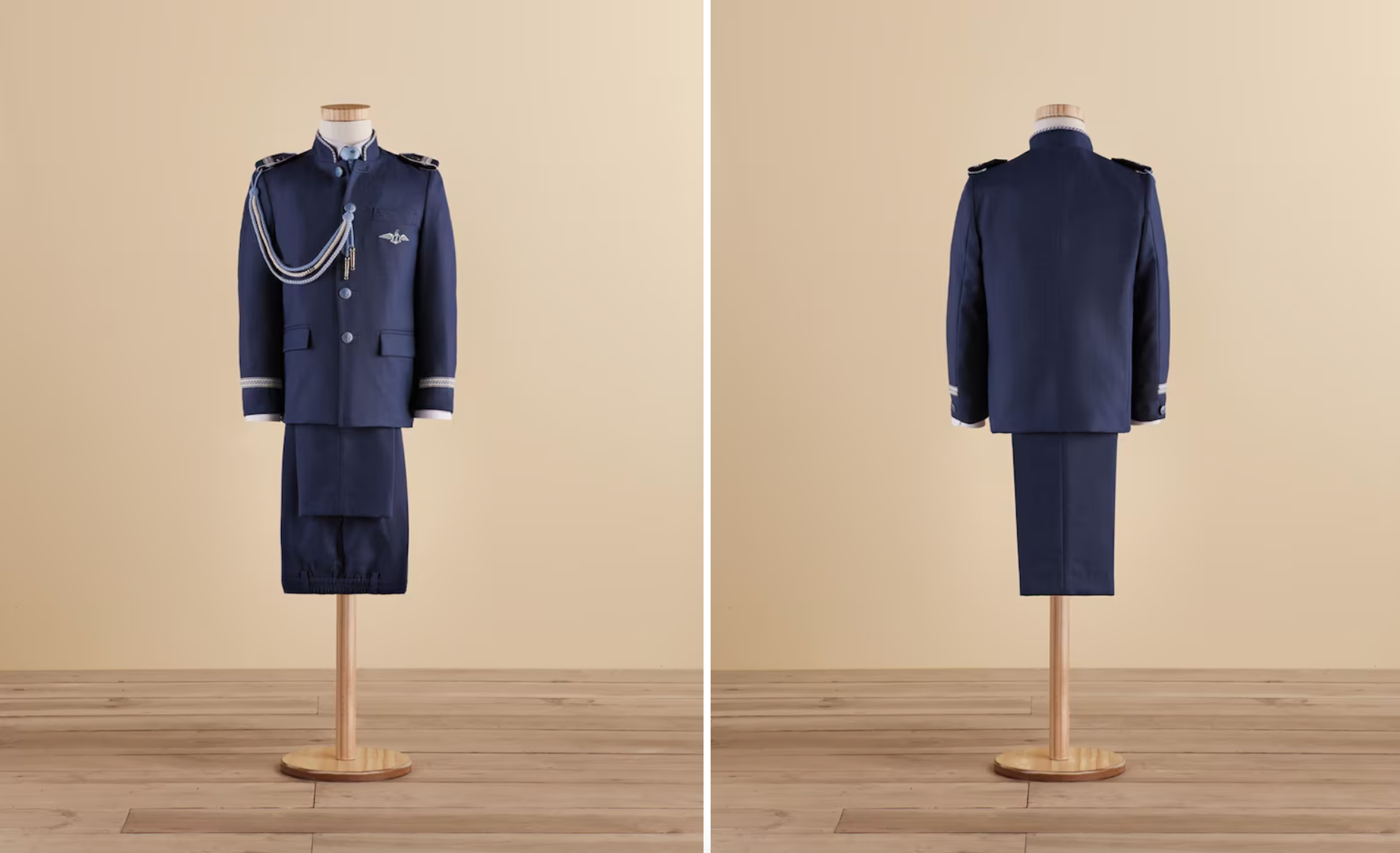 Traje azul marino de Almirante