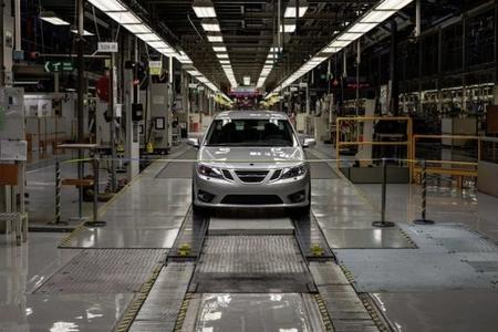 Detienen producción del Saab 9-3 