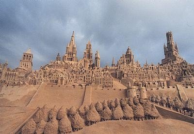 Brujas: Festival de esculturas efímeras