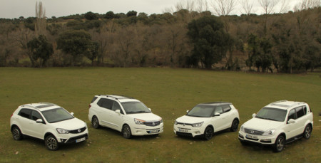 Probamos el nuevo Tivoli 4x4, y de paso los Korando, Rexton y Rodius con nuevo motor y cambios