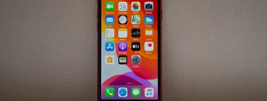 Actualizar un iPhone viejo a la última versión de iOS puede no ser una buena idea: estas son las razones 