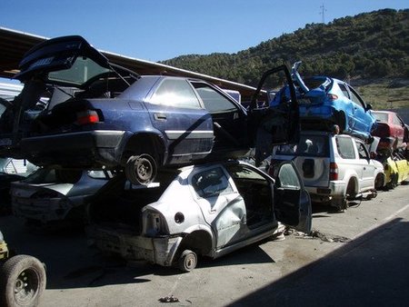 El Plan 2000E beneficia temporalmente a los desguaces