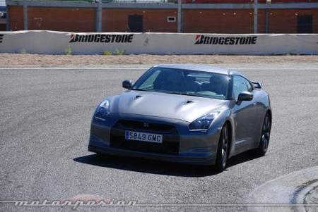 Nissan GT-R