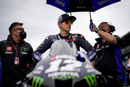 Maverick Viñales se disculpa con Yamaha por maltratar su moto: "Acepto la decisión, estaba frustrado"