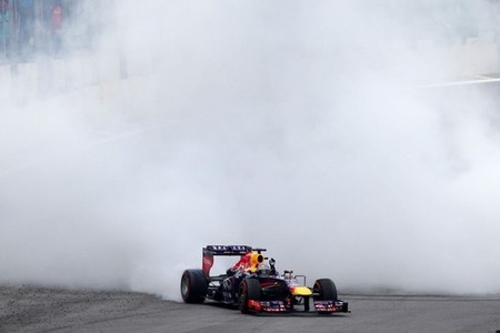 Cómo debería ser el nuevo reglamento de la Fórmula 1 para el 2014, por Lotus
