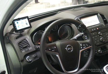 Nuevos Parrot Asteroid 03