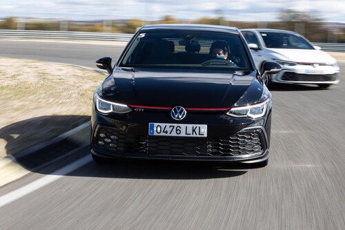 Probamos el nuevo Volkswagen Golf GTI: 245 CV de confort y deportividad para luchar contra el CUPRA León