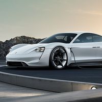Porsche usa la electromovilidad como punta de lanza e invertirá más de 6.000 millones de euros