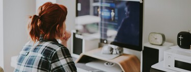 Hay una línea roja para muchos empleados en España: uno de cada tres se iría de su empresa si le quitan días de teletrabajo 