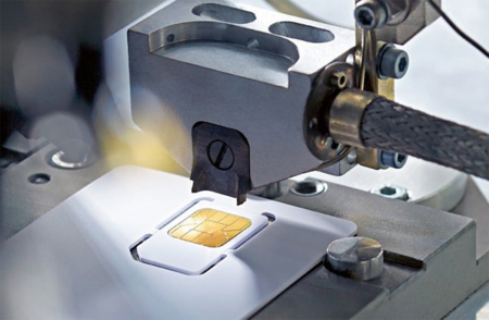 Las nanoSIM vuelven locos a los operadores