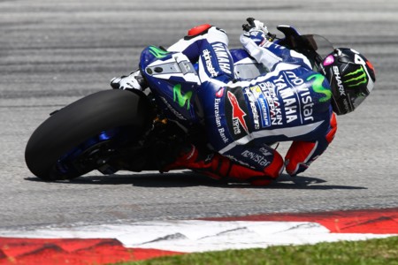Jorge Lorenzo y su martillo machacan sin contemplación en el test de Sepang