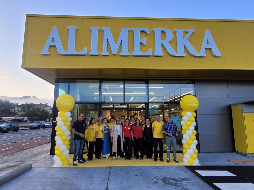 "El descanso no es un lujo, es un derecho": Alimerka cambia los turnos de sus trabajadores y abre un conflicto por 26 días libres al año
