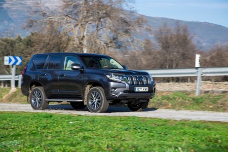 Toyota Land Cruiser Limited Accion 25