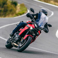 Lleva su moto a reparar a un concesionario oficial y descubre que los del taller han circulado con ella a 222 km/h 