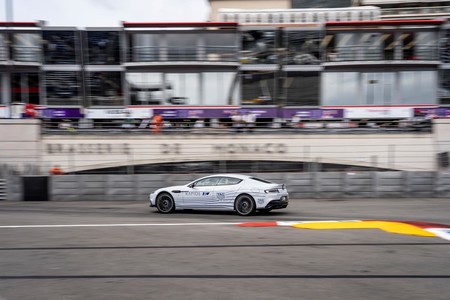 Aston Martin Rapide E, el primer eléctrico de la marca se lució en Mónaco