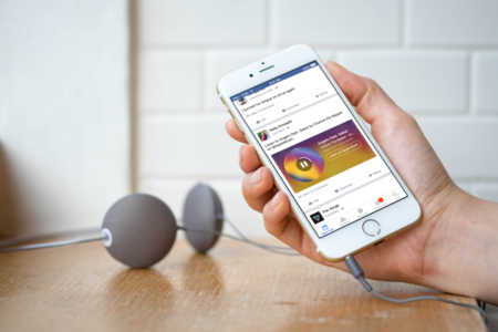 Facebook quiere que compartas más tu música en su red con Music Stories