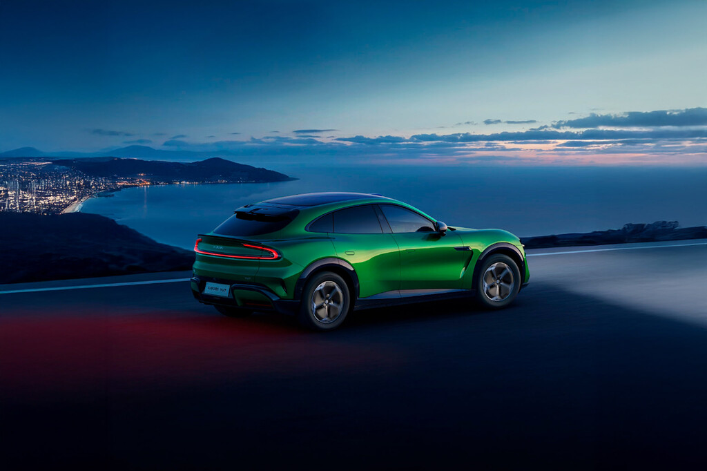 Ya es oficial: Xiaomi ha confirmado que su nuevo SUV eléctrico se presentará esta misma semana y llegará con una autonomía impresionante 