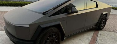 "Es insoportable": Un fanático de Tesla gasta casi medio millón en sus coches hasta que la Cybertruck le saca de sus casillas durante los incendios de Los Ángeles 