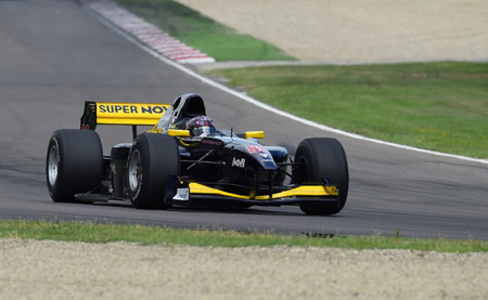 Michela Cerruti Auto GP 2014 Imola