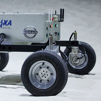 Este rover lunar eléctrico ha sido creado para ganar tracción en entornos muy hostiles, y es de Nissan 