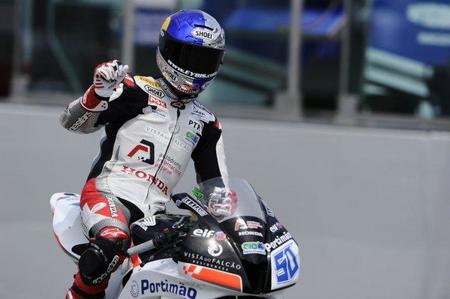 Laverty celebra una victoria