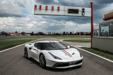 Aquel misterioso superdeportivo de hace unas semanas era el Ferrari 458 MM Speciale