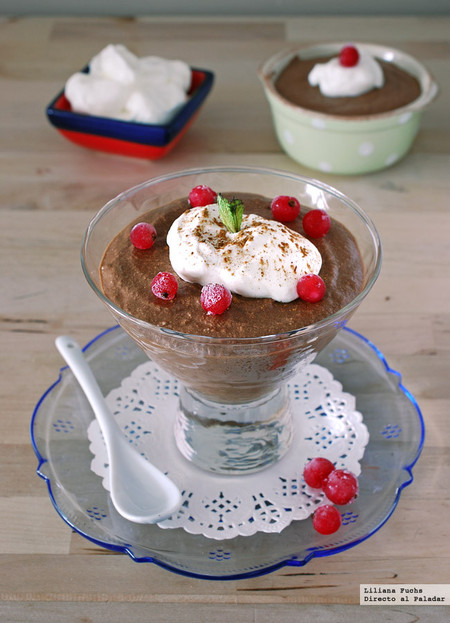 Mousse de chocolate especiada. Receta de postre