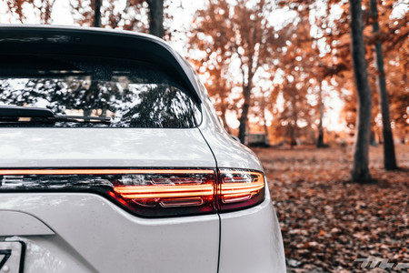 Porsche Cayenne S luces traseras