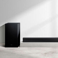 Con subwoofer inalámbrico y 370W de potencia, Samsung está liquidando esta barra de sonido por el Día de la Madre