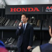 "Volvimos a la F1 por los motores eléctricos". Honda se une a Audi en el rechazo público a opción de que regresen los V10