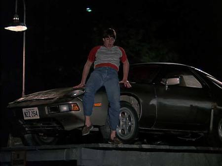 Risky Business (1983)