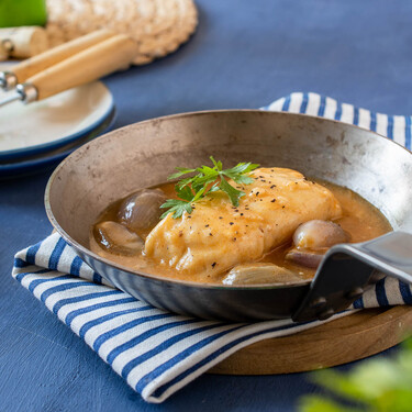 Merluza en salsa: una receta sencilla, pero sabrosa e ideal para las comidas de diario